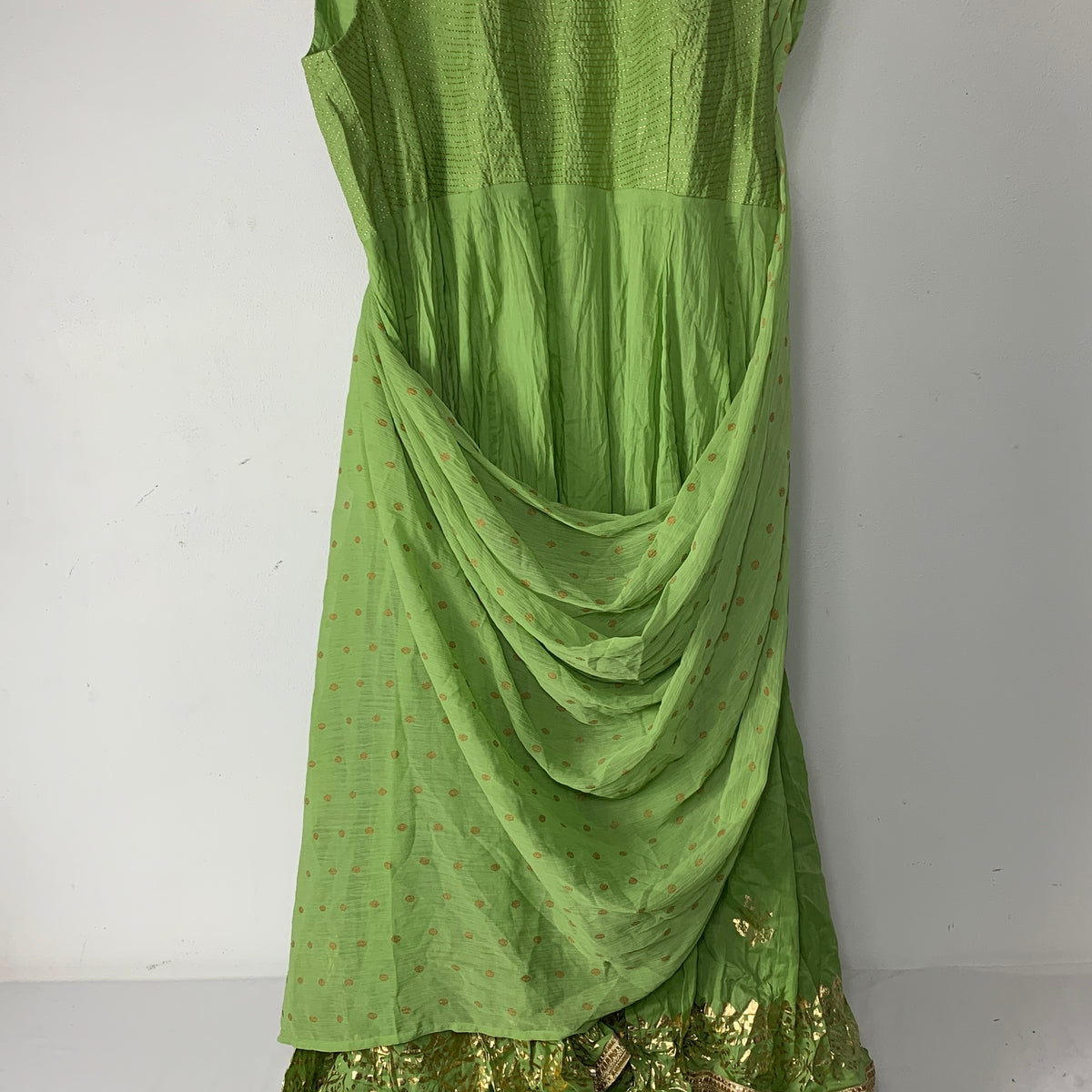 Pista Green Embroidered Dhoti Set With Scarf Design by Nikasha at Pernia's  Pop Up Shop 2024